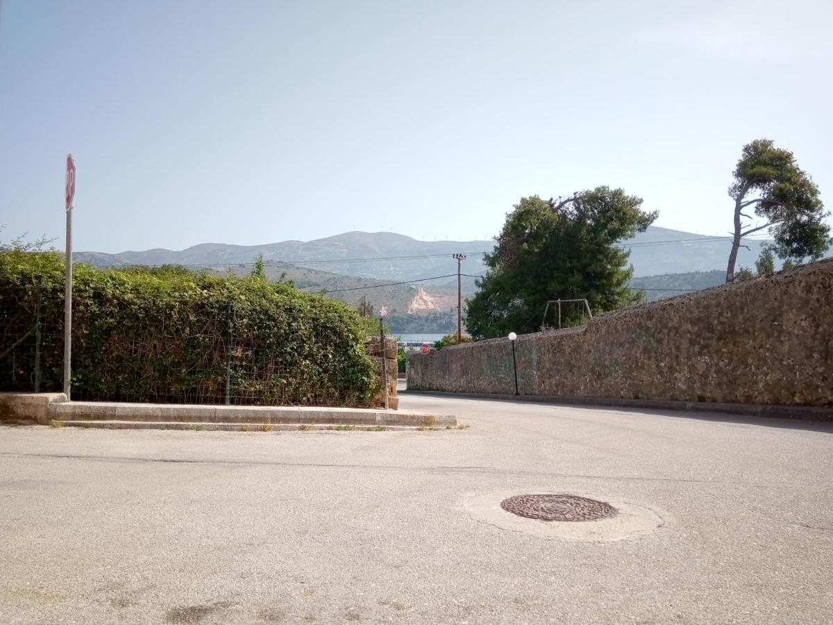 Panagos Quiet Hidden Apartments Argostoli  Luaran gambar
